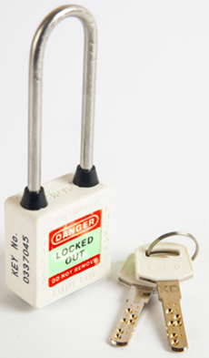 3-PTP (Three Point Traceability Padlock).</br> 
Color: WHITE. Stainless Steel (SS304 Grade) LONG Shackle. 3PTPWKDL80