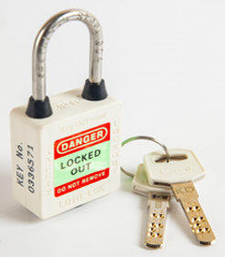 3-PTP (Three Point Traceability Padlock).</br> 
Color: WHITE. Stainless Steel (SS304 Grade) 3PTPWKDR40